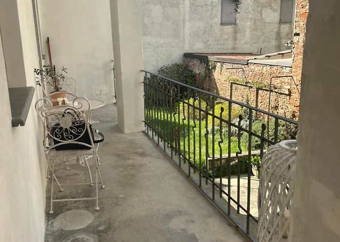 Aporti Home